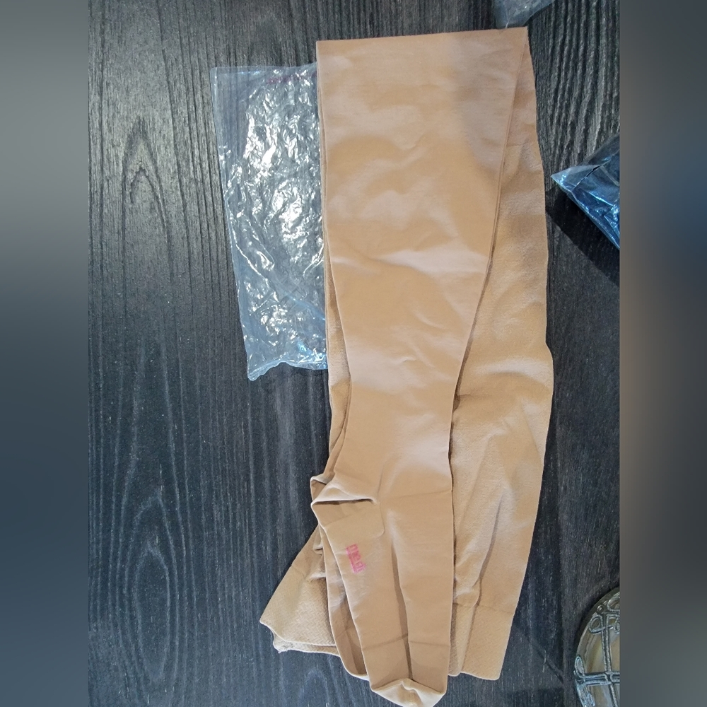 Mediven compression pantyhose